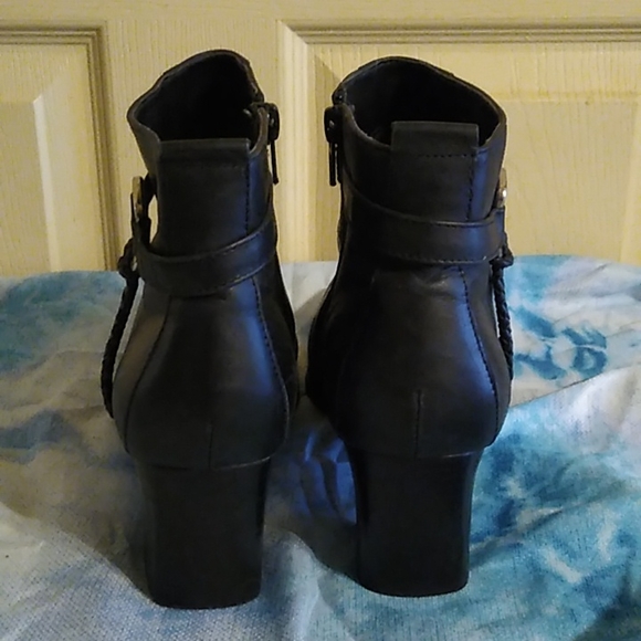 Leather Ankle Boots - Picture 4 of 8